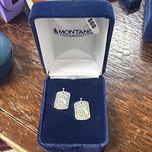 Montana Silversmiths Silver Floral Rectangle Drop Earrings